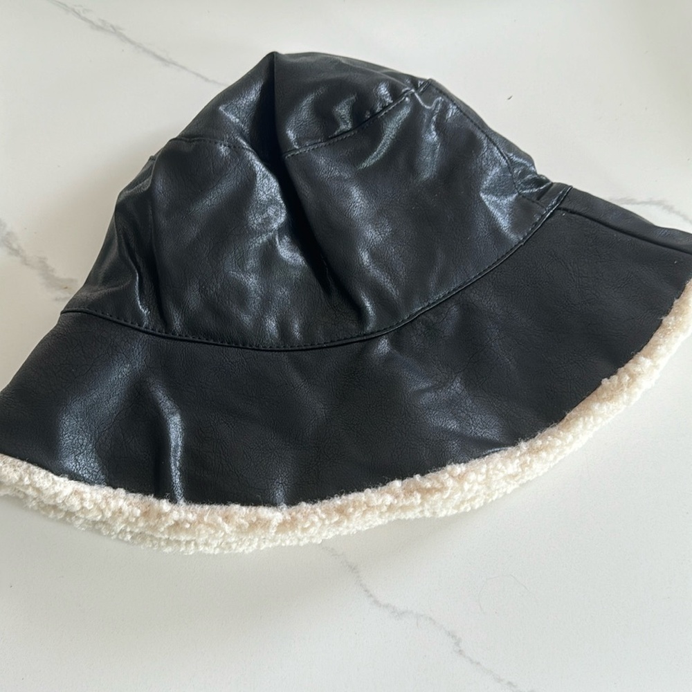 Shiraleah “Marta” pleather and teddy bucket hat
